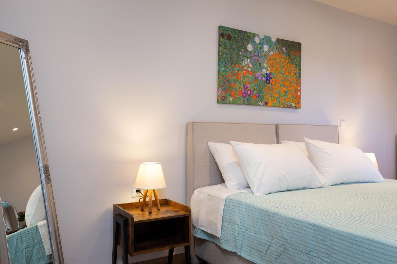 Nightingale Villa & Suites Corfu Gazátika 外观 照片