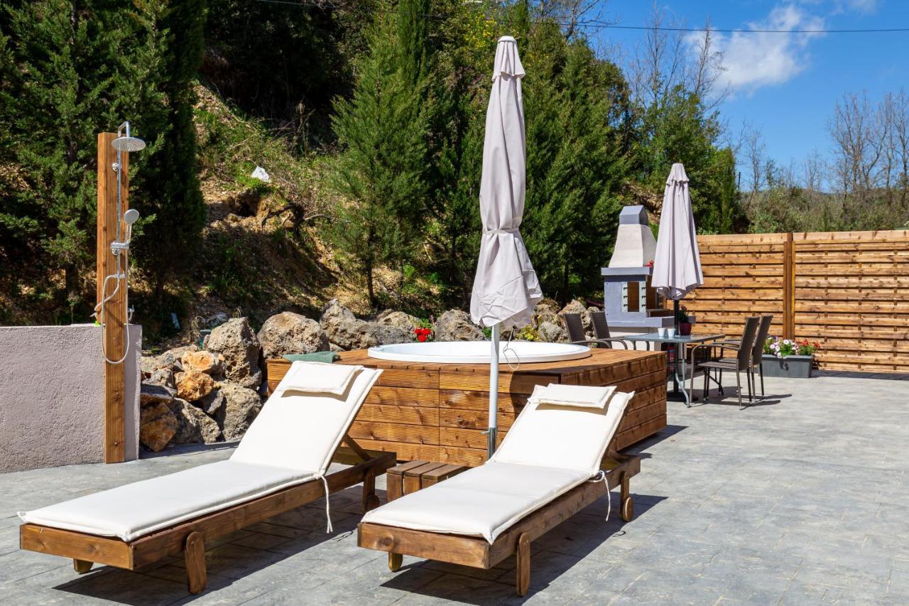 Nightingale Villa & Suites Corfu Gazátika 外观 照片
