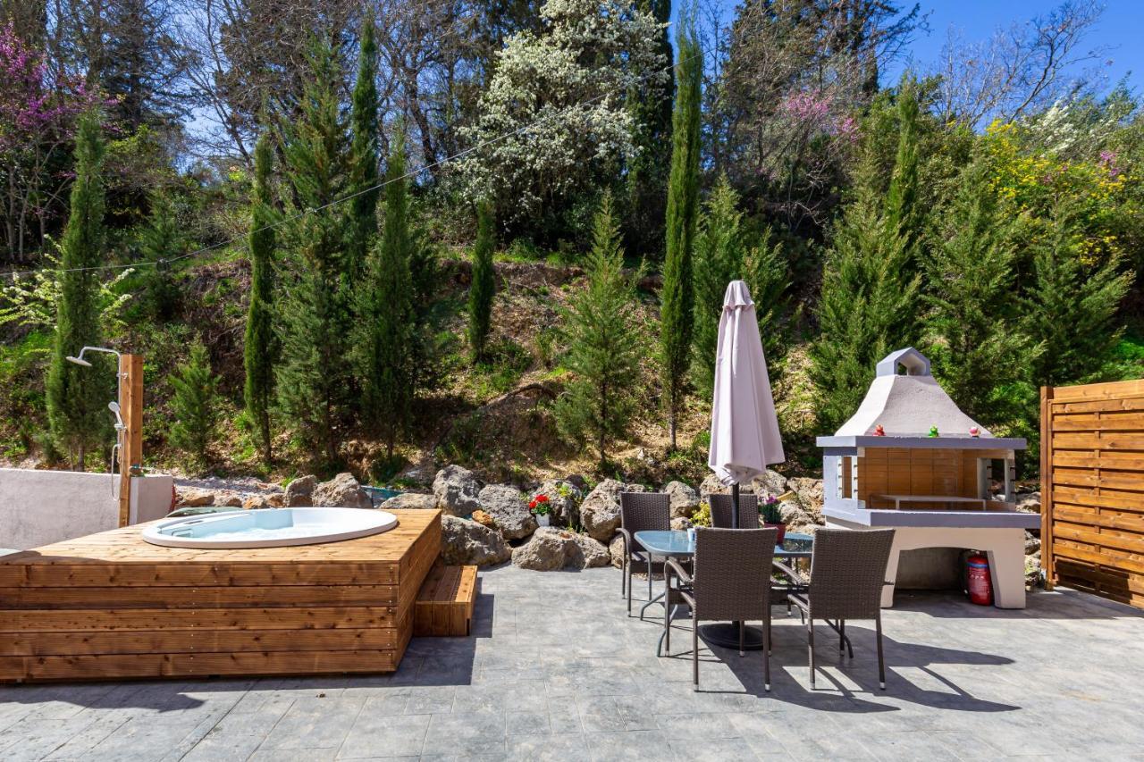 Nightingale Villa & Suites Corfu Gazátika 外观 照片